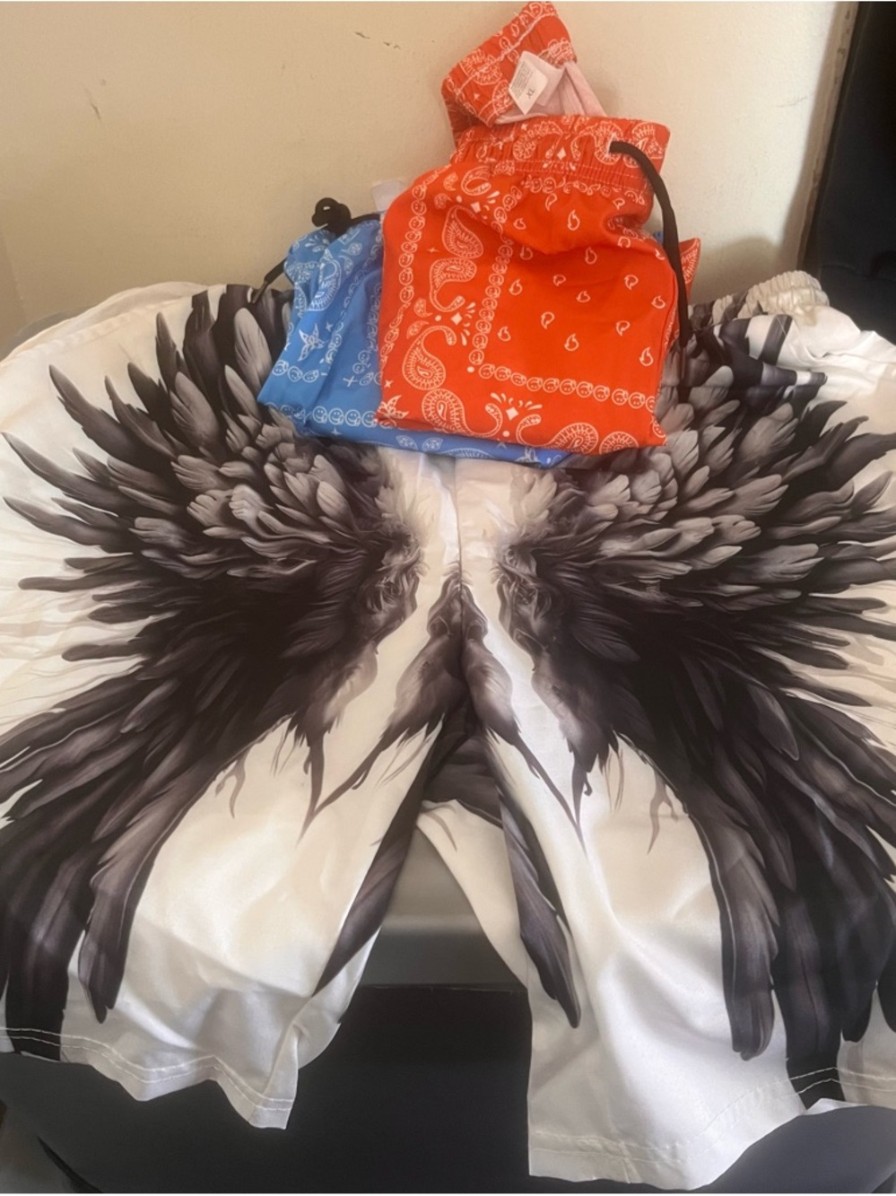 3 y2k AOP shorts bundle paisley b7 xl jesus wings
